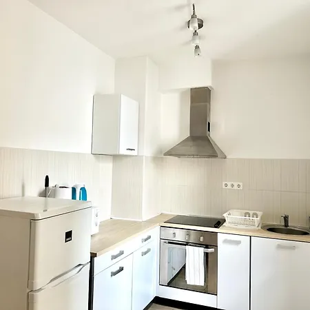 Prime - Modern 1 Bedroom With Ac & Balcony Daire *