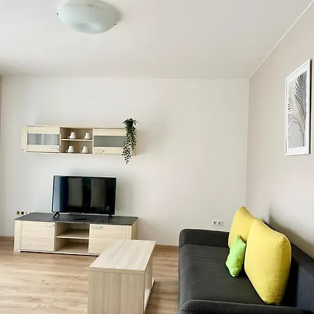Daire Prime - Modern 1 Bedroom With Ac & Balcony *